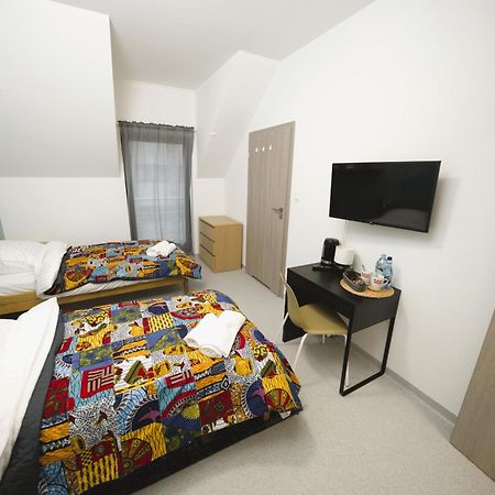 Soul Poznan Free Parking Bed and Breakfast Buitenkant foto