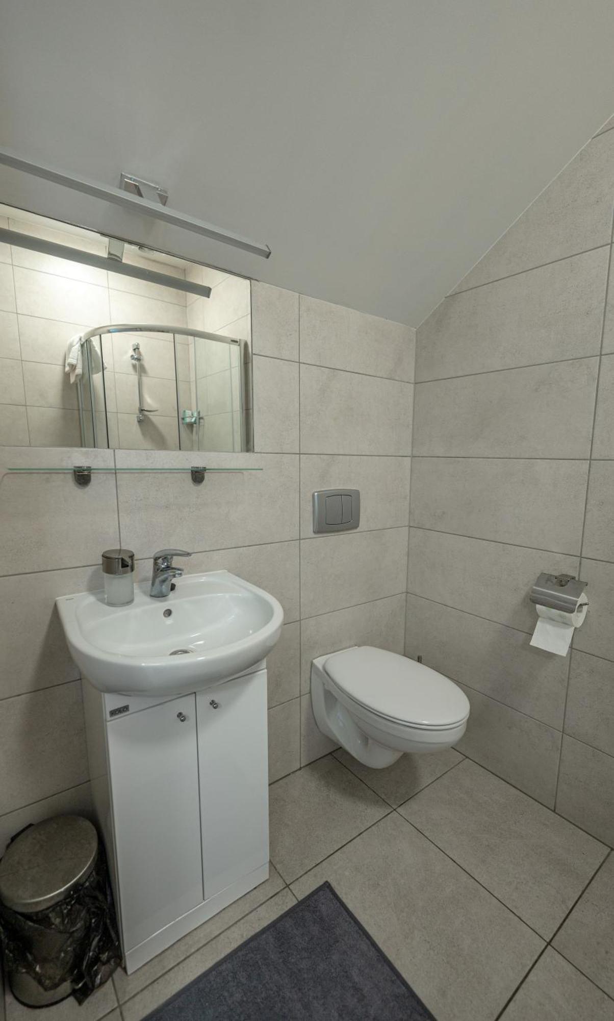 Soul Poznan Free Parking Bed and Breakfast Buitenkant foto