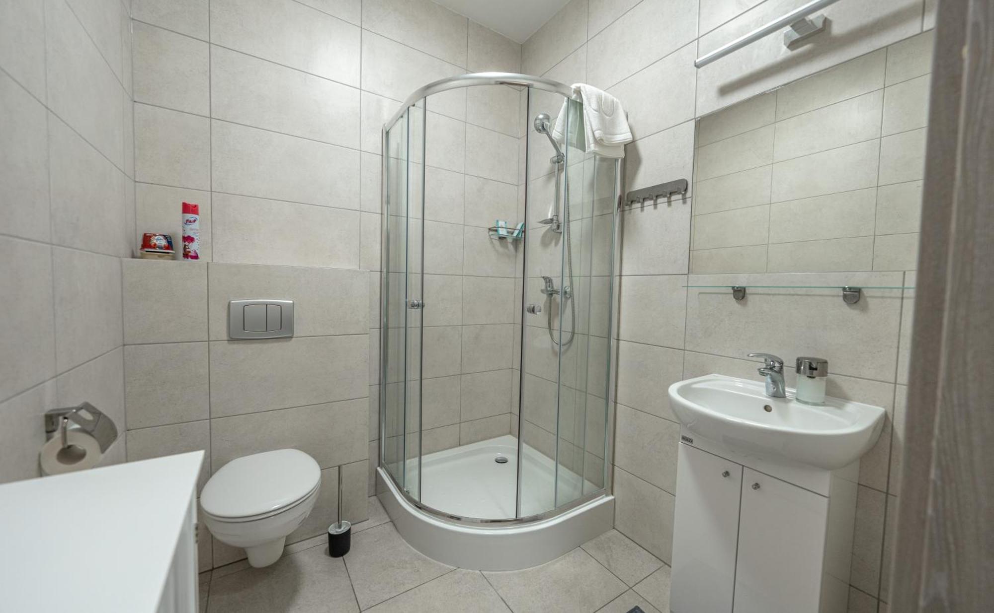 Soul Poznan Free Parking Bed and Breakfast Buitenkant foto