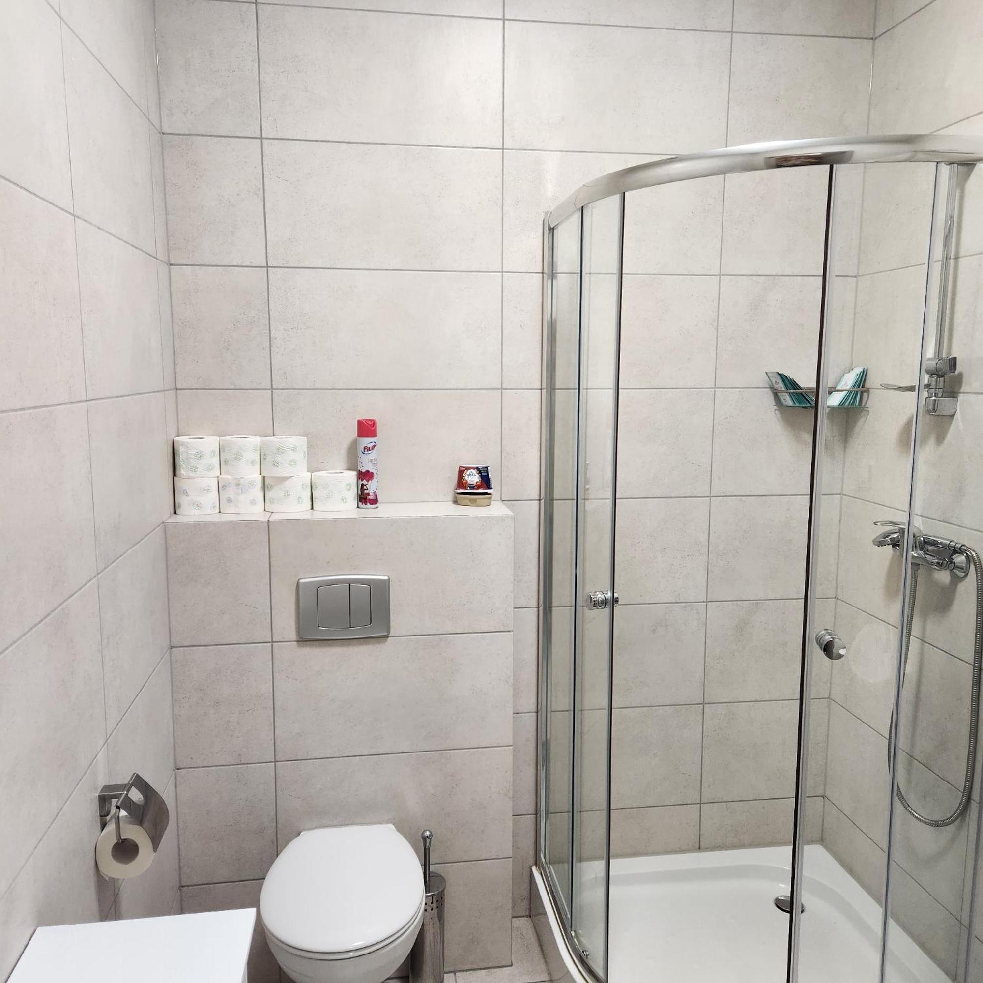 Soul Poznan Free Parking Bed and Breakfast Buitenkant foto